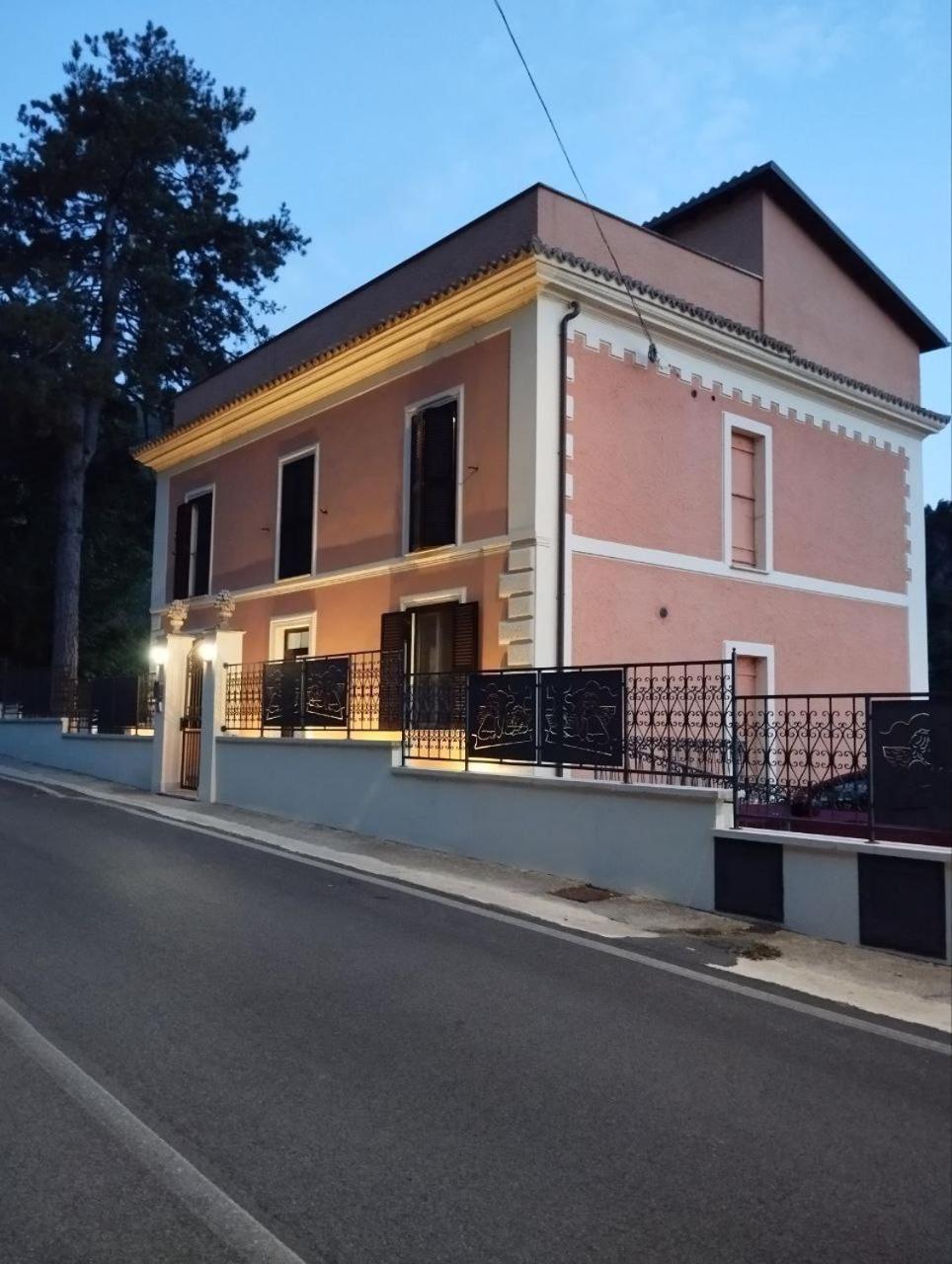 Villino Chelidonia Subiaco B&B 외부 사진